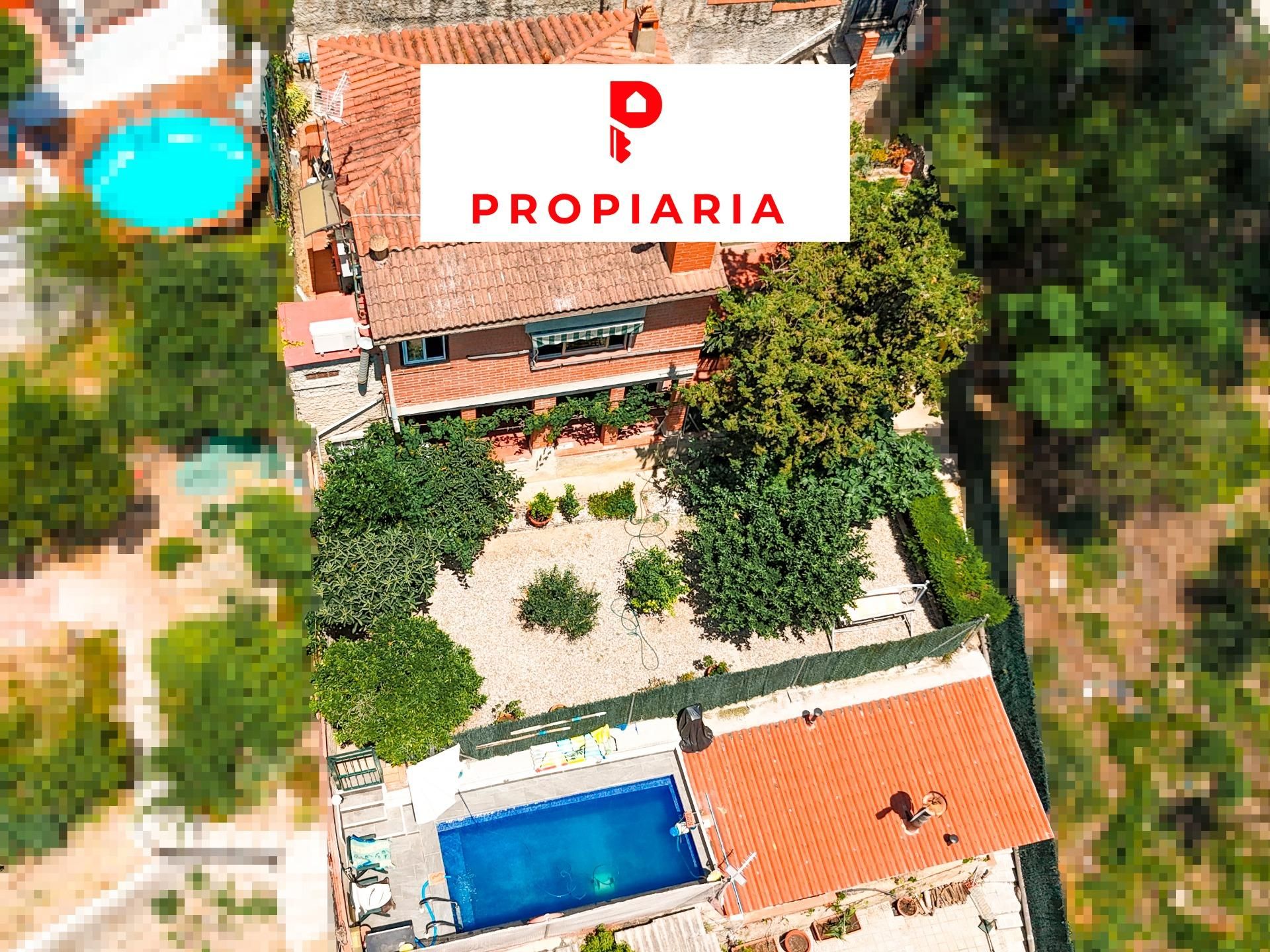 Vista exterior de Casa o xalet en venda en Sant Vicenç Dels Horts amb Aire condicionat, Calefacció i Terrassa