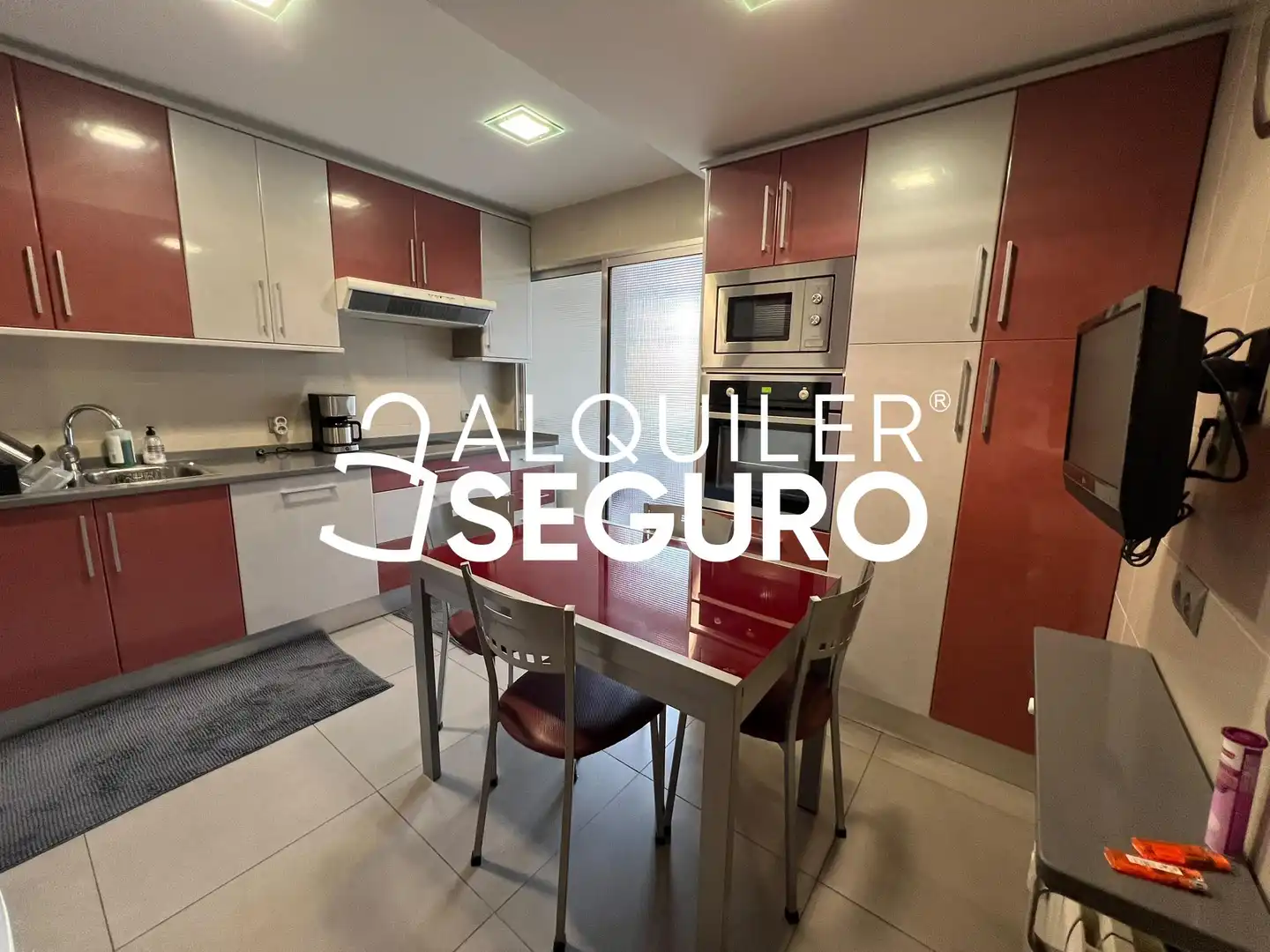 Cocina de Piso de alquiler en Madrid con Aire acondicionado, Calefacción y Terraza