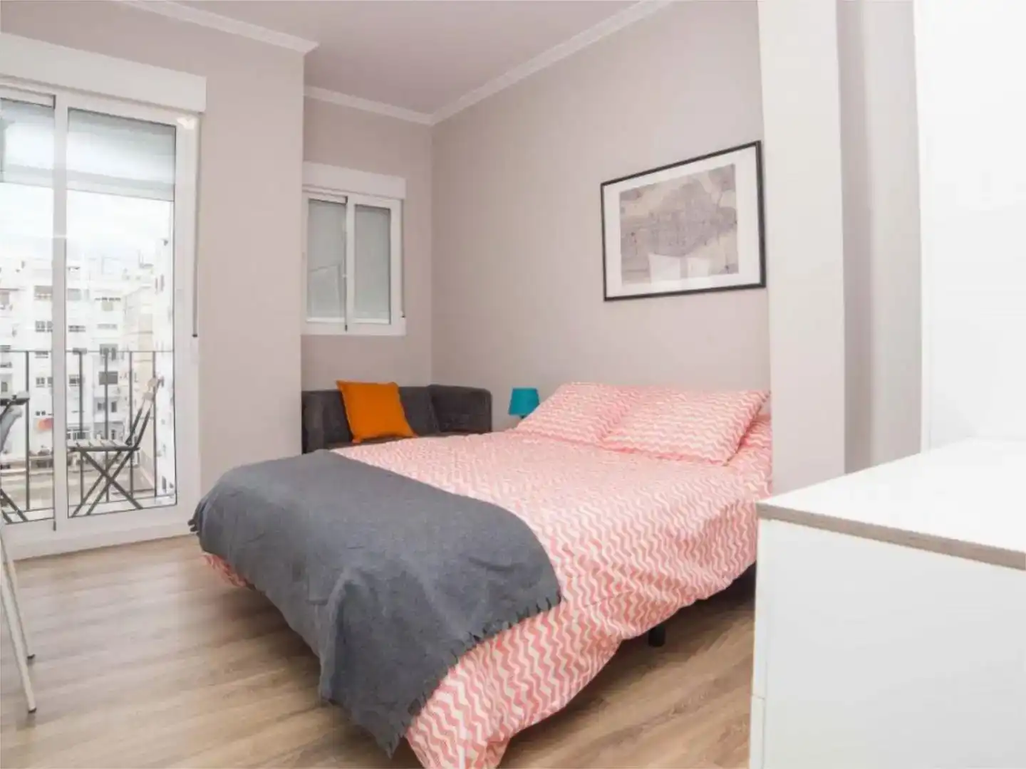 Bedroom of Attic for rent in Valencia  with Furnished and Balcony