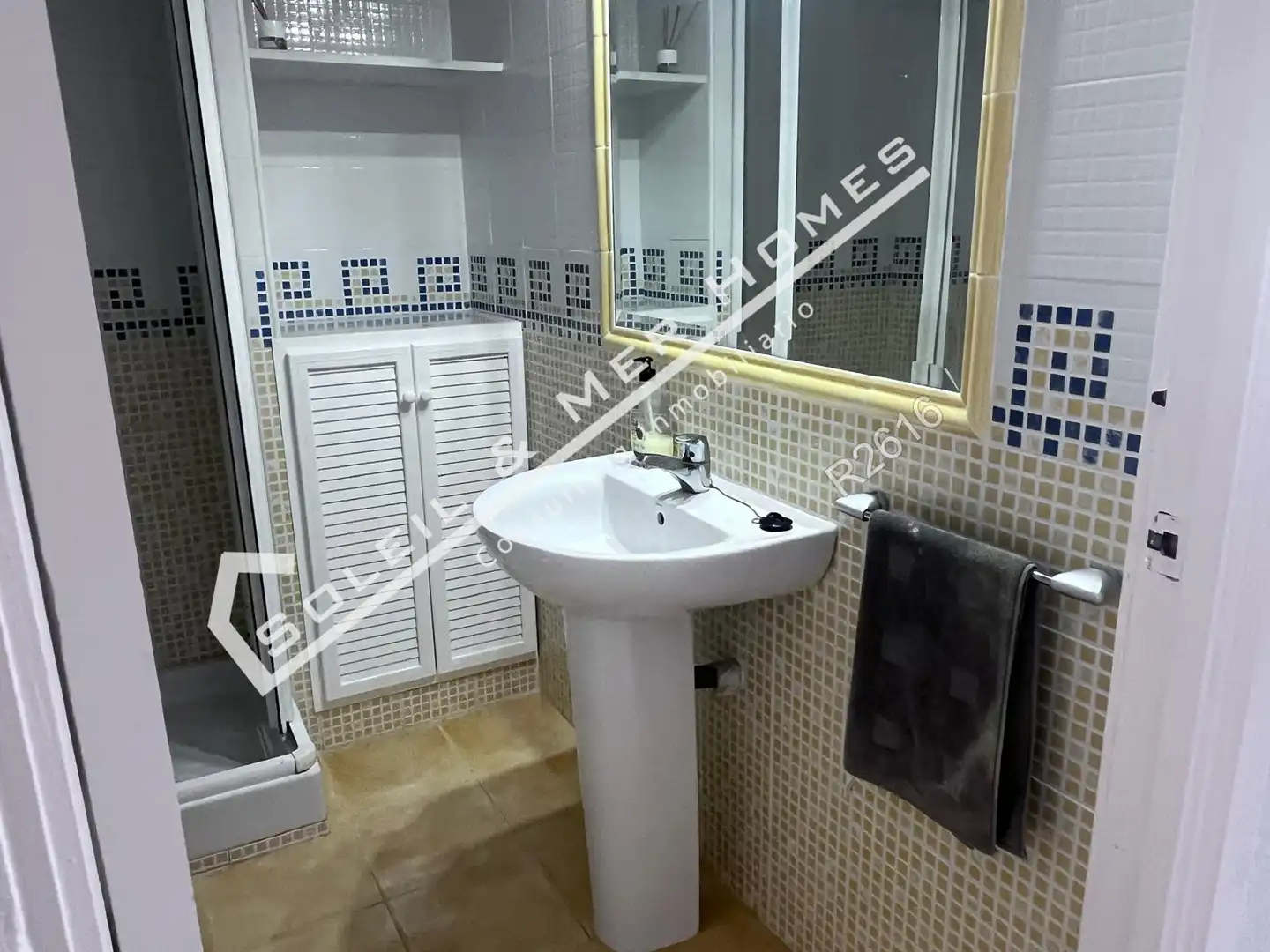 Flat with terrace for sale in Valdelagrana, imagen 10