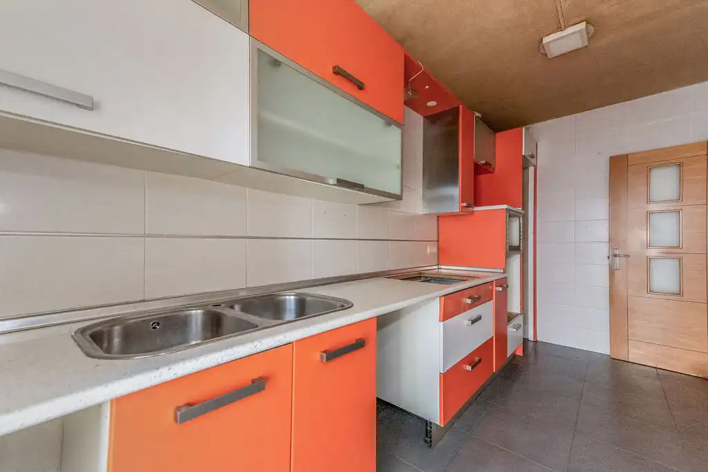 Cocina de Casa adosada en venta en La Hiniesta  con Calefacción y Terraza