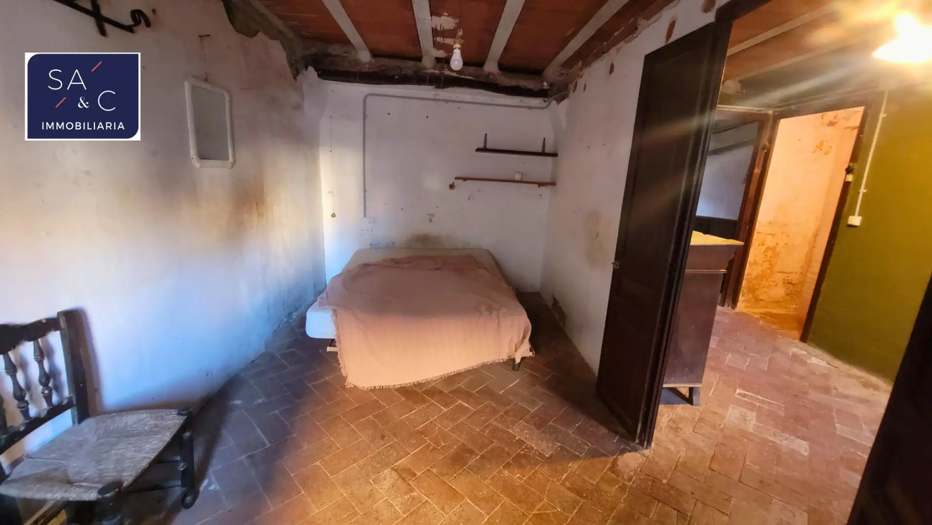 Casa adosada en venda en Almoster