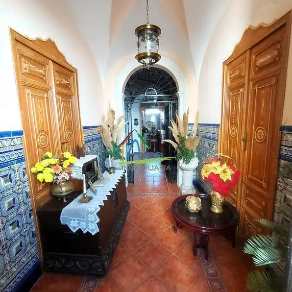 Casa adosada en venta en Cala con Terraza, Trastero y Amueblado