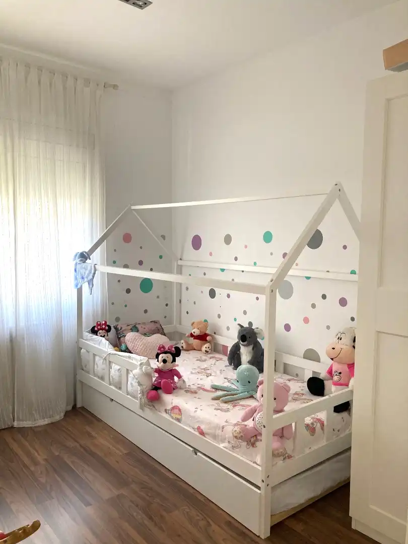 Habitación de Casa o chalet en venta en Corbera de Llobregat con Aire acondicionado, Calefacción y Jardín privado