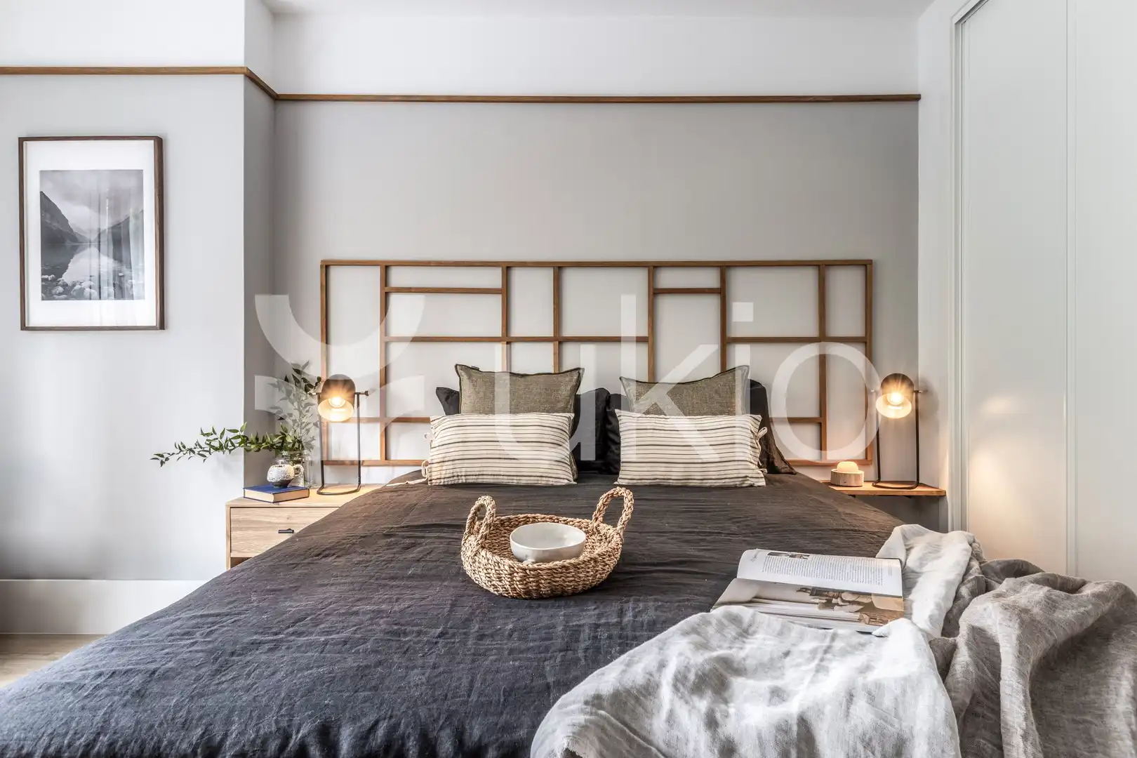 Habitación de Apartamento de alquiler en Madrid con Aire acondicionado, Calefacción y Amueblado