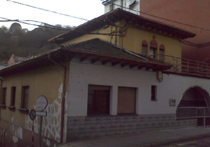 Exterior view of Single-family semi-detached for sale in Langreo