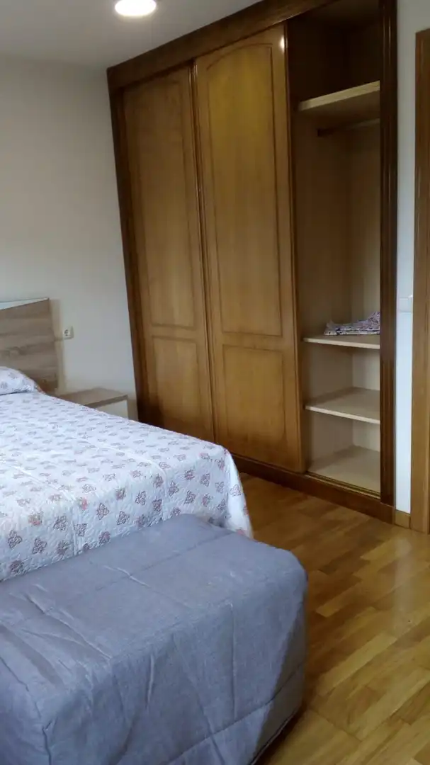 Casa adosada de alquiler en Calle Celorio, Celorio - Poó - Parres