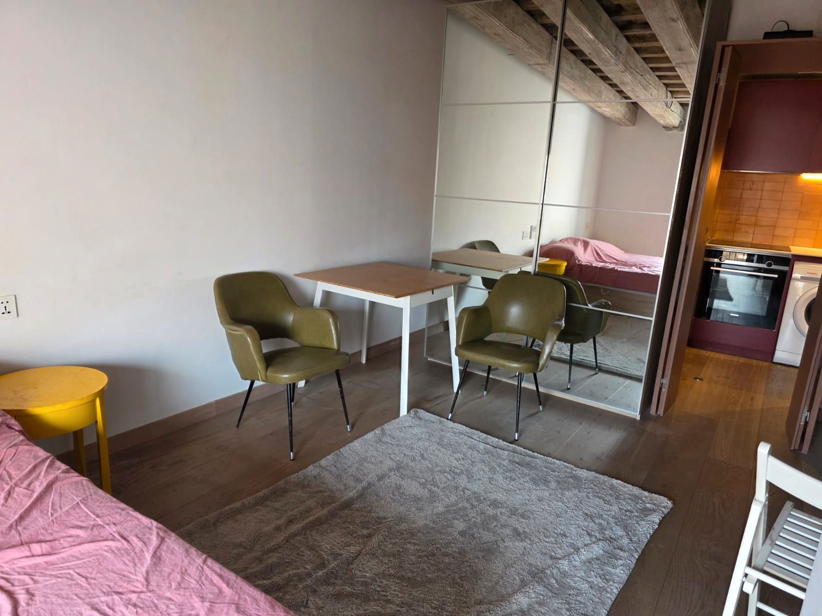 Bedroom of Study to rent in  Barcelona Capital  with Parquet flooring, Furnished and Balcony