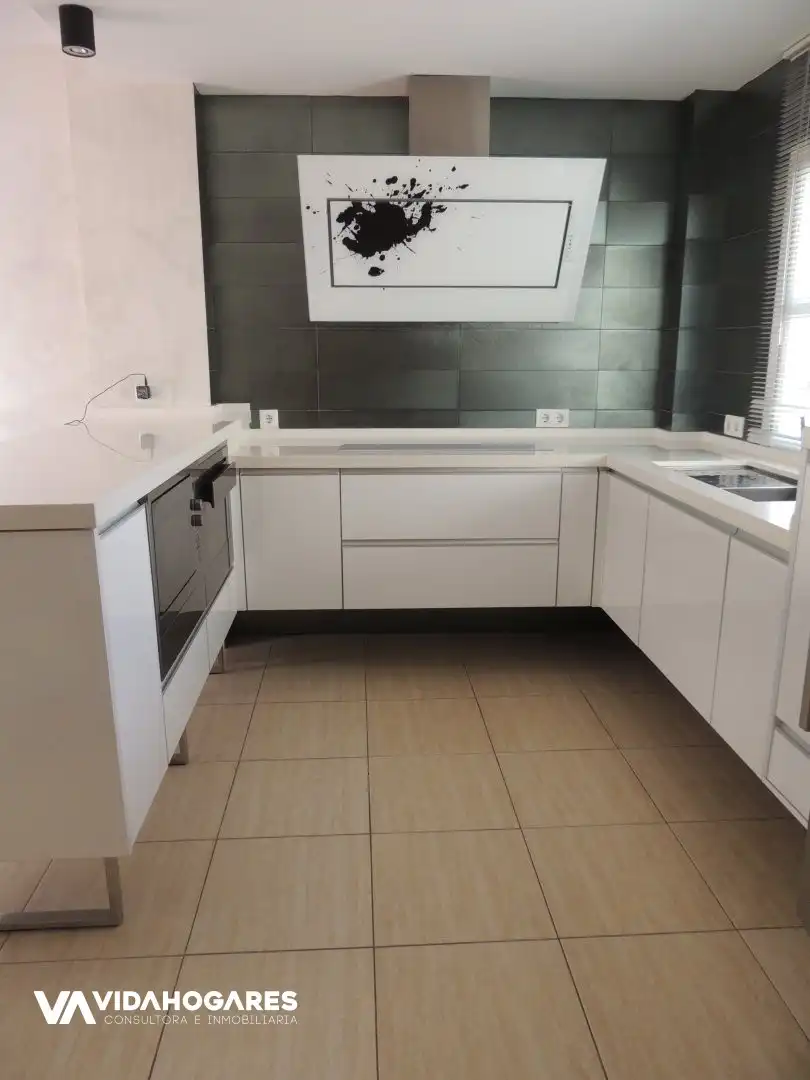 Cuina de Dúplex en venda en Rota amb Aire condicionat, Terrassa i Traster