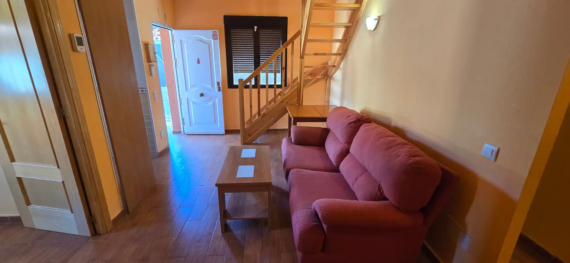 Sala de estar de Casa adosada en venta en Ituero y Lama con Calefacción, Terraza y Horno
