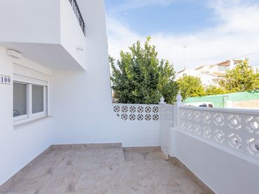 Villa con piscina in vendita a Los Balcones - Los Altos