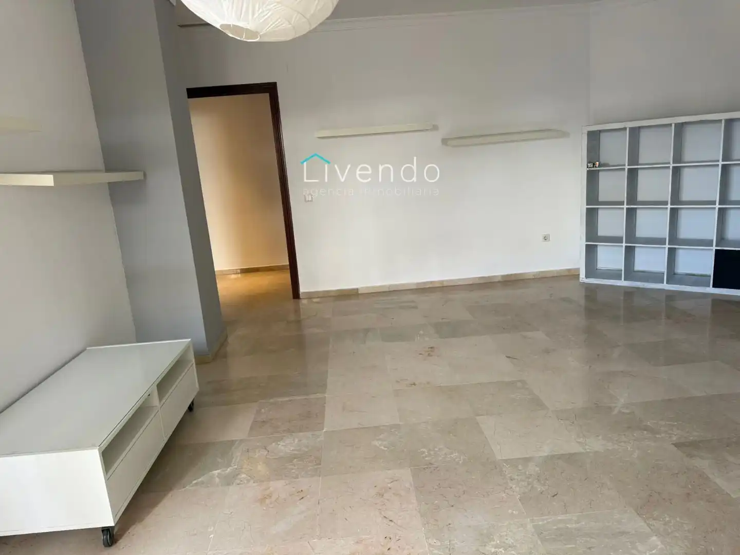 Sala d'estar de Pis en venda en San Fernando amb Terrassa, Traster i Piscina