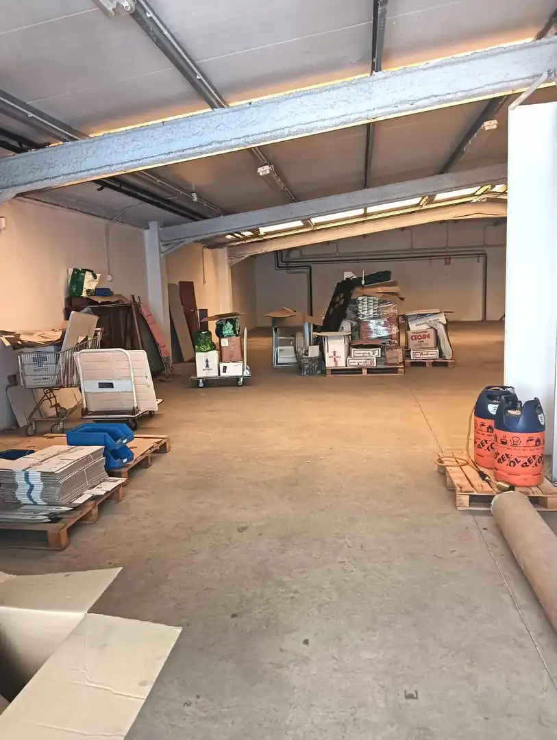 Industrial building for sale in Nuevo Parque - Los Rosales - Tráfico Pesado, imagen 3
