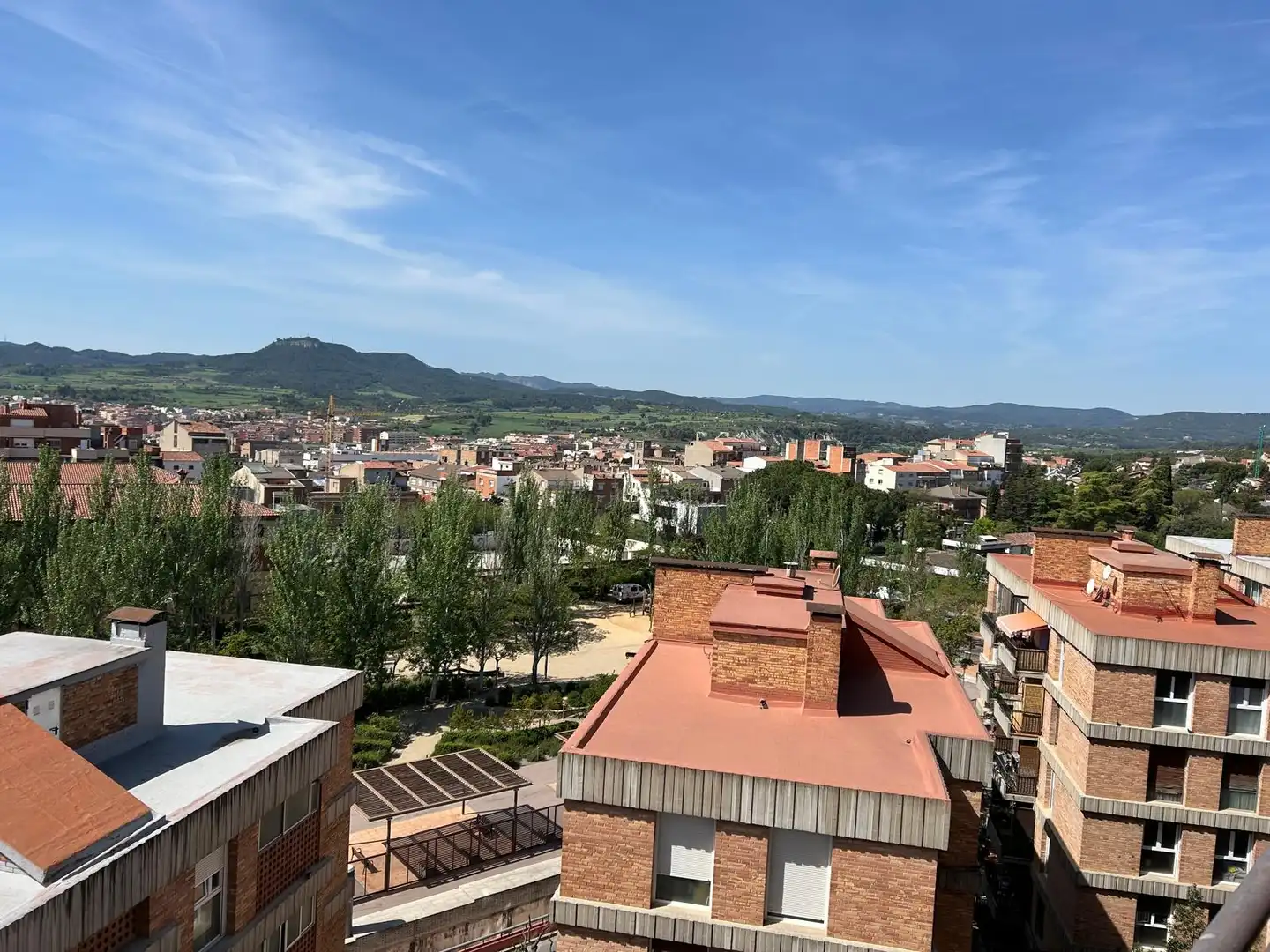 Vista exterior de Piso en venta en Igualada con Aire acondicionado, Calefacción y Terraza