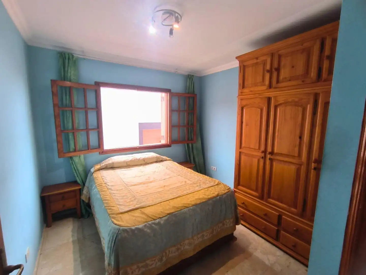 Dormitori de Casa o xalet en venda en Telde amb Aire condicionat, Terrassa i Balcó