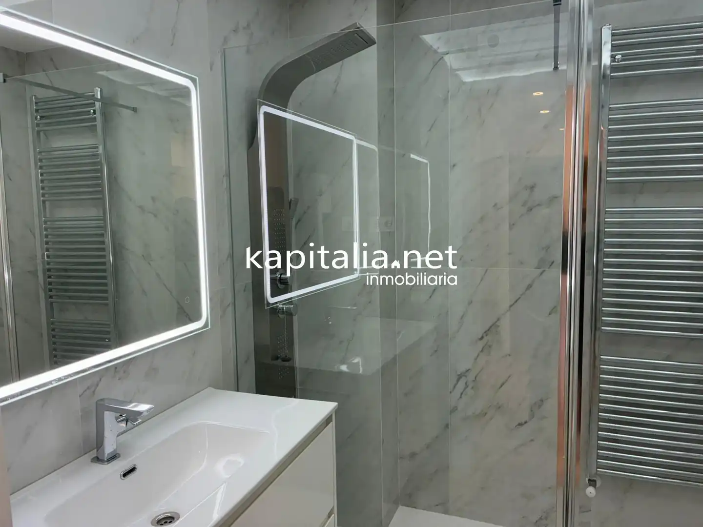 Badezimmer von Wohnung zum Verkauf in Xàtiva