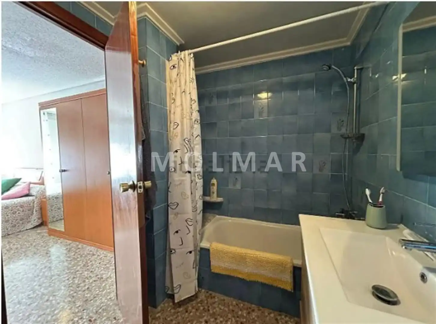 Bathroom of Flat for sale in L'Alqueria de la Comtessa  with Balcony