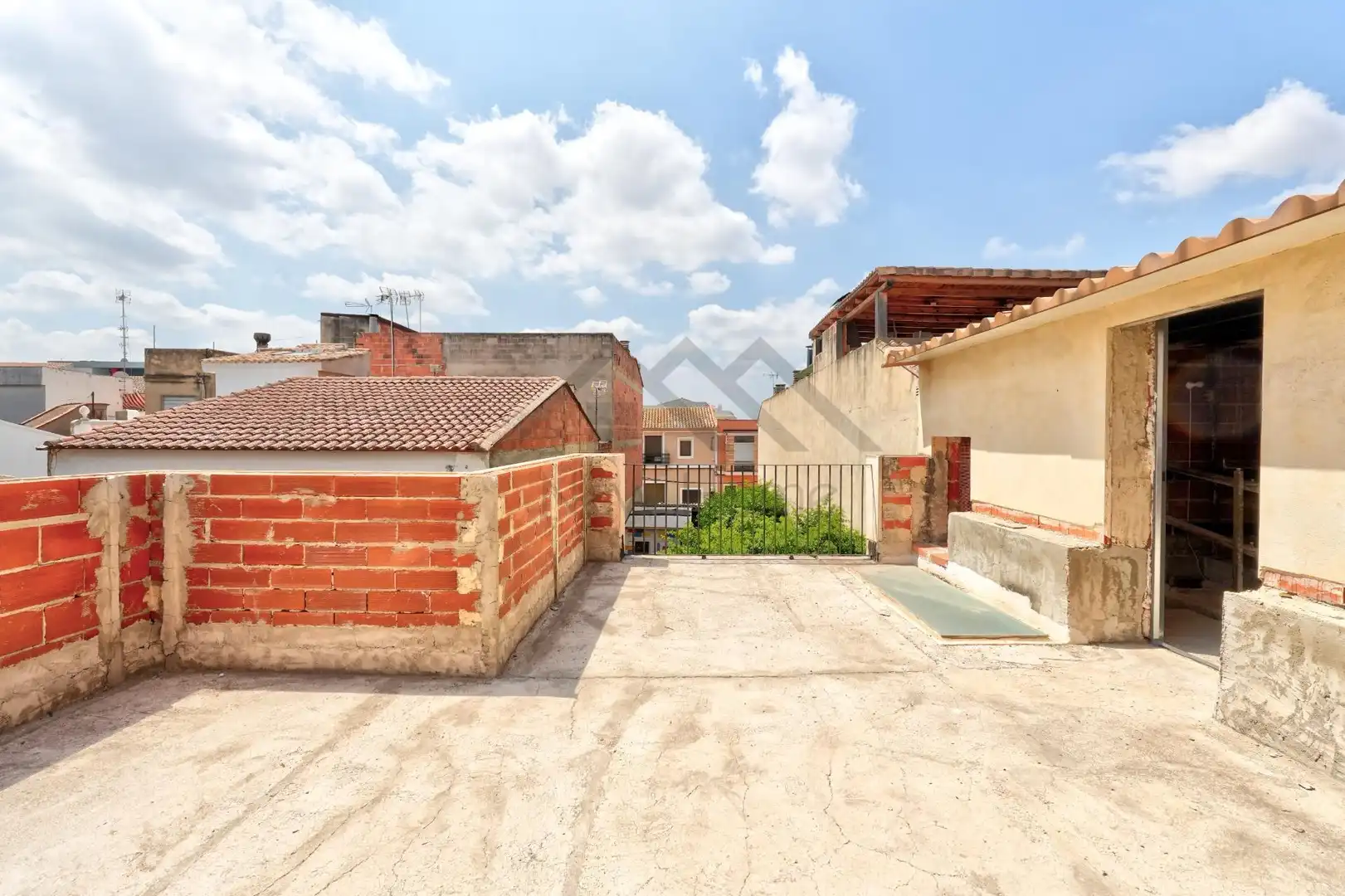 Terraza de Finca rústica en venta en La Pobla de Vallbona con Terraza y Balcón