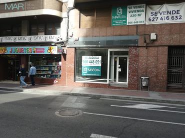 Local comercial en alquiler en Elche ciudad