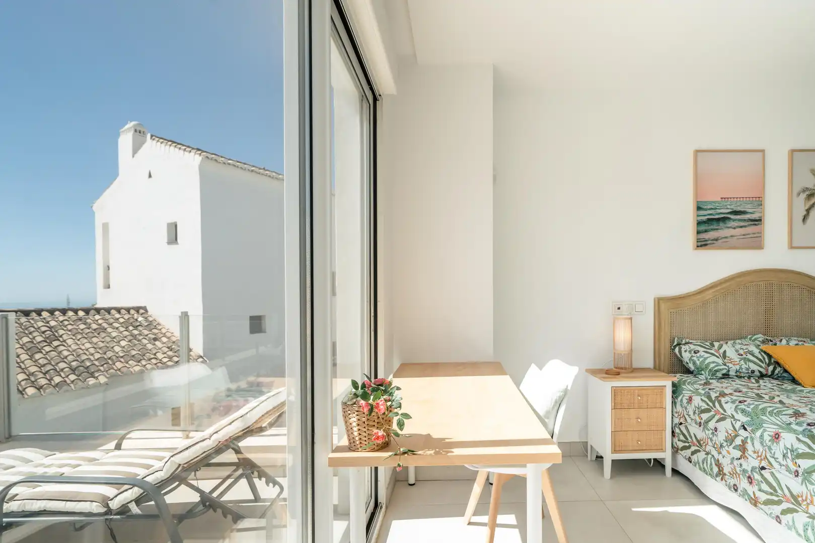 Terrassa de Dúplex de lloguer en Marbella amb Jardí privat, Alarma i Piscina comunitària