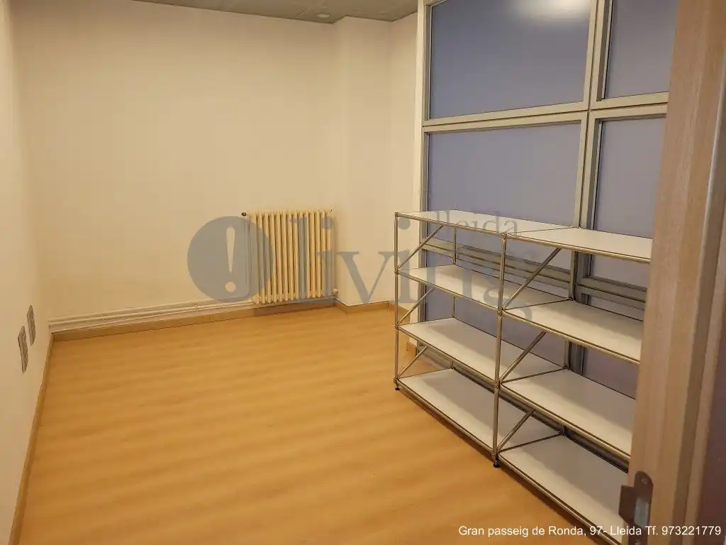 Office space for sale in Carrer Teuleries, imagen 11