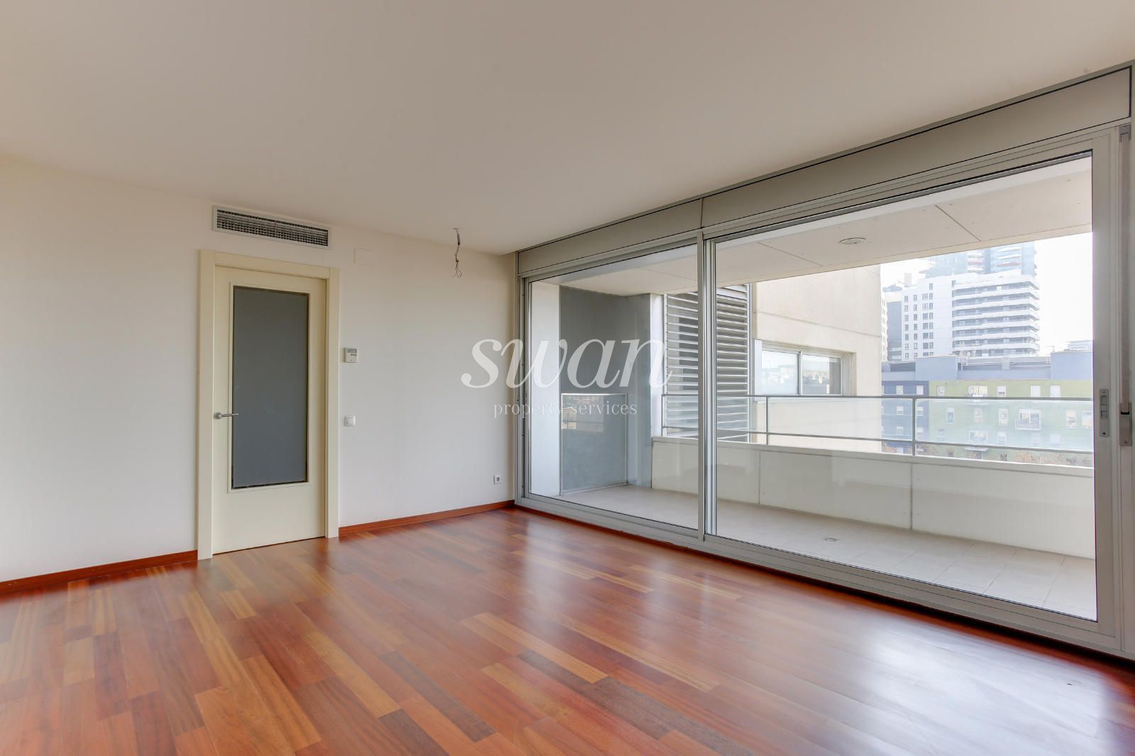 Habitación de Piso en venta en Sant Adrià de Besòs con Aire acondicionado, Calefacción y Terraza