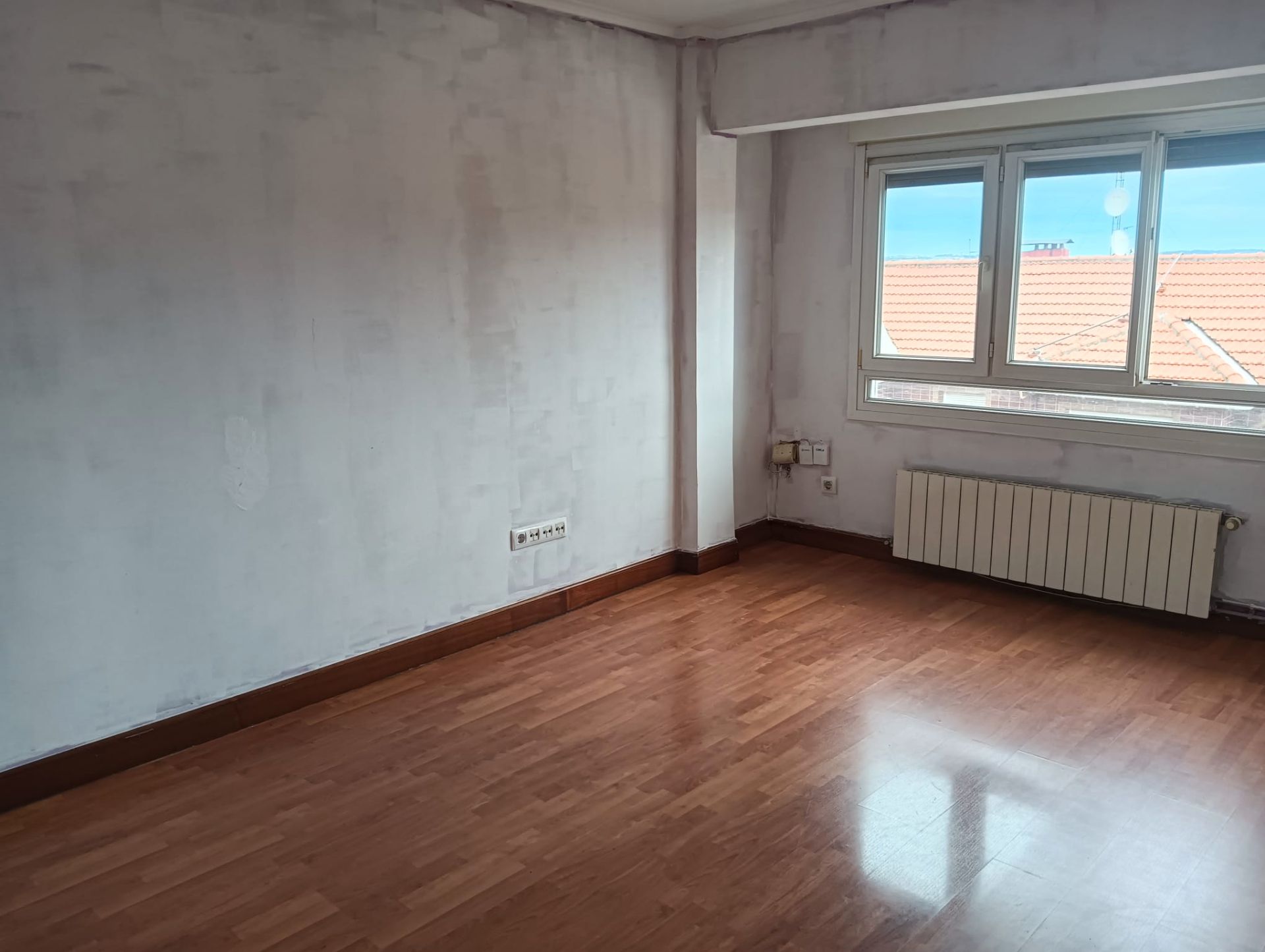 Dormitori de Pis en venda en Portugalete amb Calefacció, Moblat i Alarma