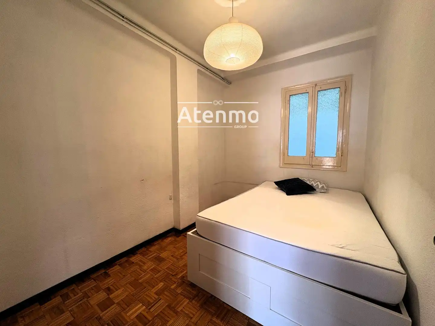 Schlafzimmer von Wohnung zum Verkauf in Barcelona mit Terrasse und Balkon