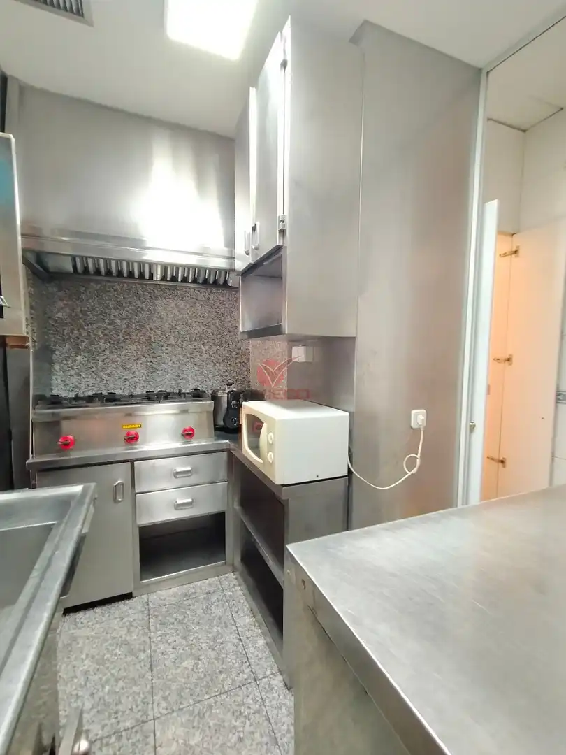 Cocina de Local de alquiler en Cuenca