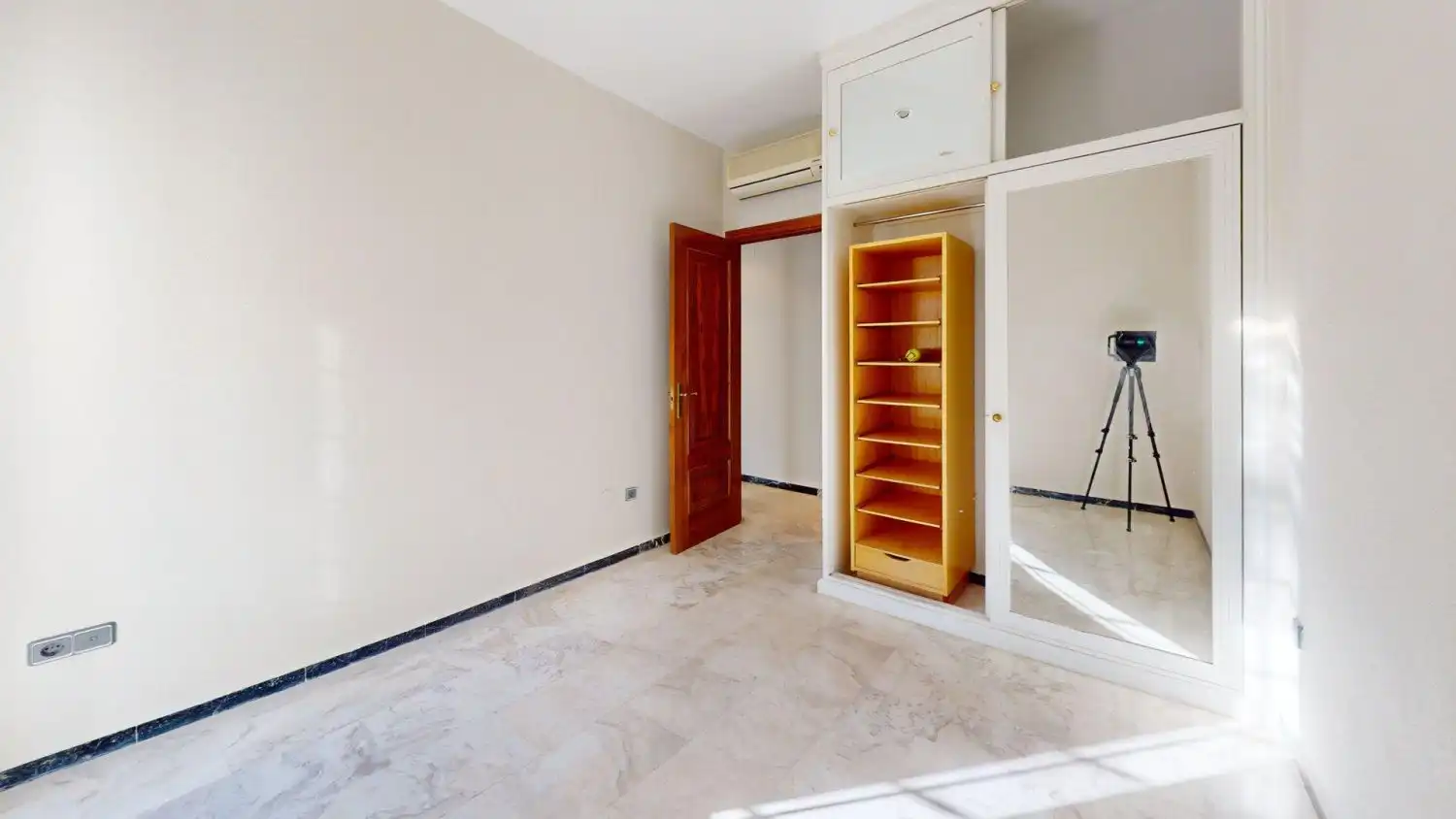 Habitación de Casa o chalet en venta en Bellavista - La Palmera