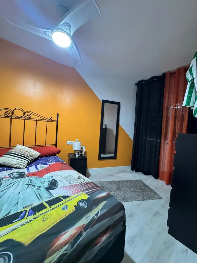 Bedroom of Flat for sale in La Gavarra