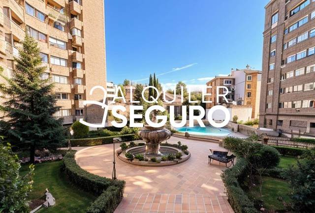 Piso en Alquiler en de las Cañas en Colina