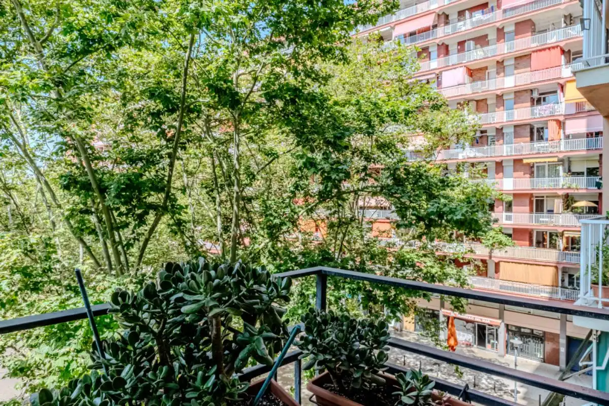 Vista exterior de Apartament per a compartir en Barcelona amb Aire condicionat, Calefacció i Moblat