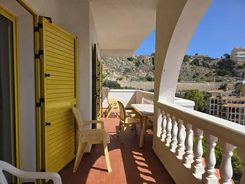 Chalet con piscina en venta en El Faro