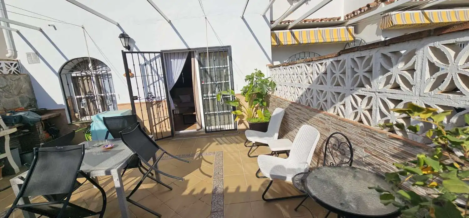 Terrassa de Casa o xalet en venda en Alhaurín de la Torre amb Aire condicionat, Calefacció i Terrassa