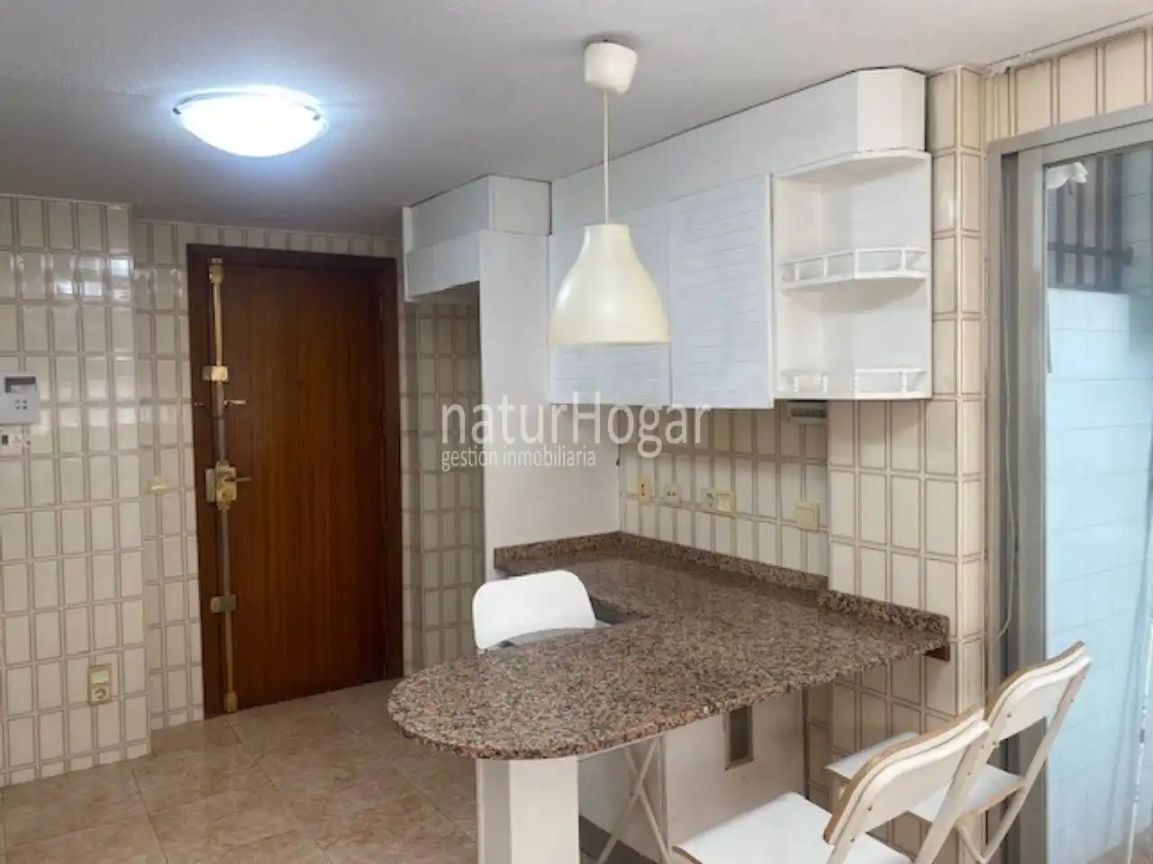 Cuina de Pis de lloguer en Valencia amb Aire condicionat, Calefacció i Parquet