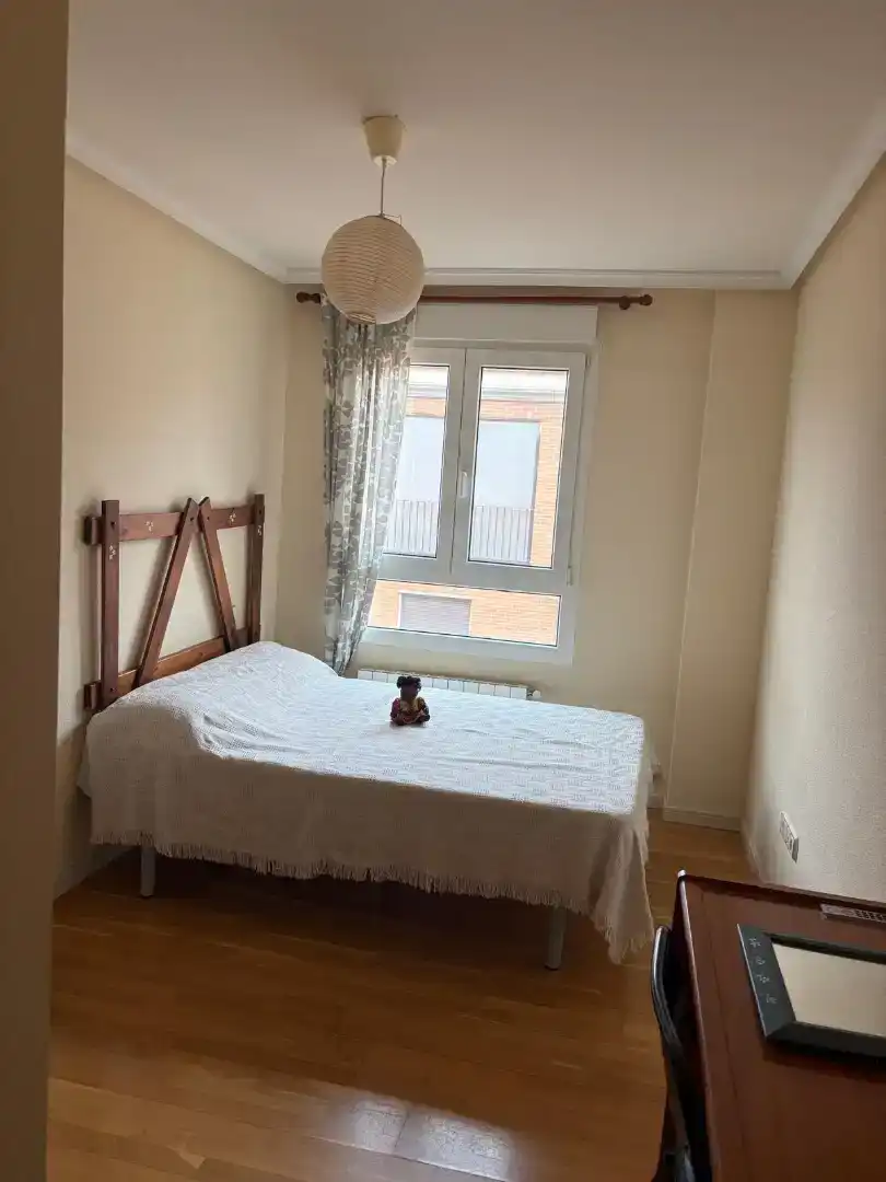 Dormitori de Pis en venda en Ávila Capital amb Piscina