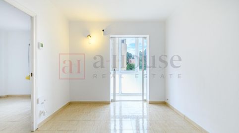 Foto 3 de Piso en venta en Calle de Larrard, La Salut, Barcelona Capital