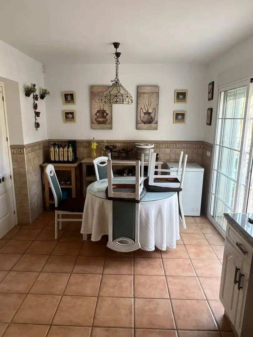 Comedor de Casa o chalet en venta en Mutxamel con Aire acondicionado, Calefacción y Jardín privado
