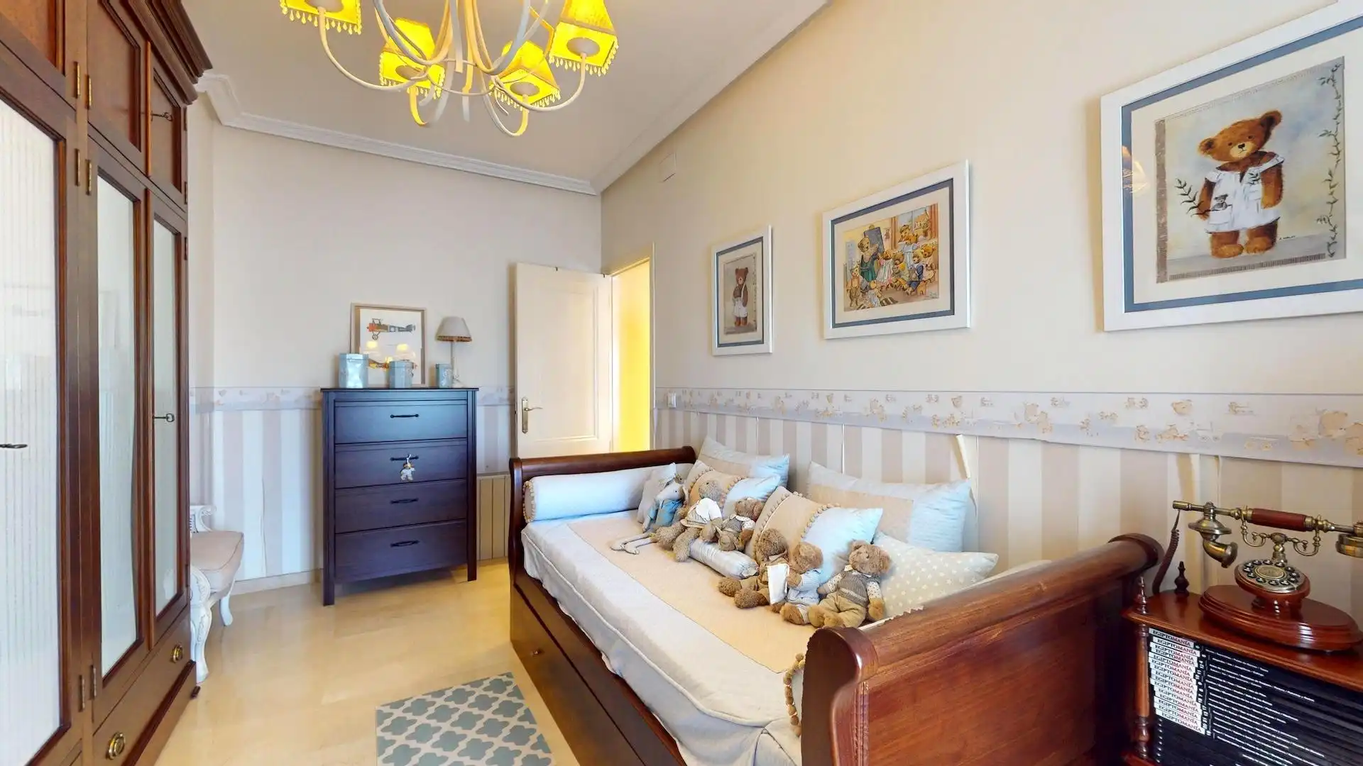 Bedroom of Houses for sale in Córdoba  with Air Conditioner, Private garden and Terrace