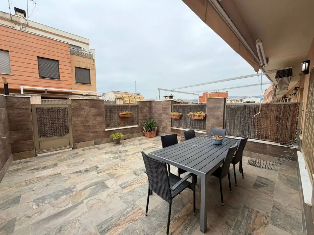 Terrassa de Casa adosada en venda en Onda amb Aire condicionat, Calefacció i Terrassa