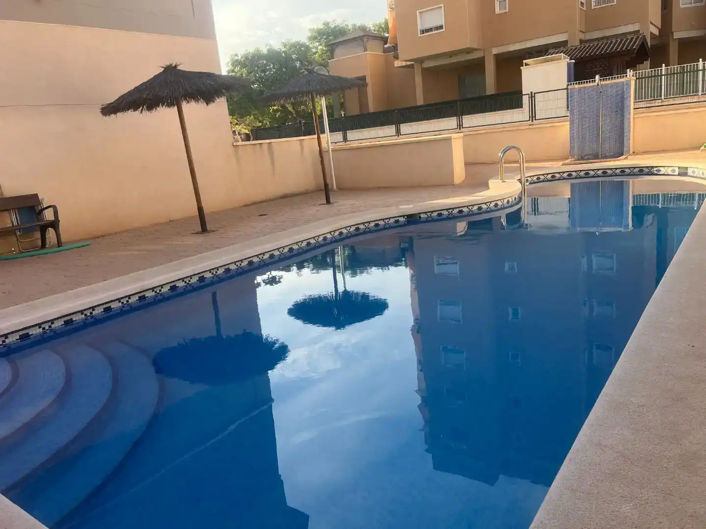 Piscina de Pis en venda en Elche / Elx amb Aire condicionat, Jardí privat i Parquet