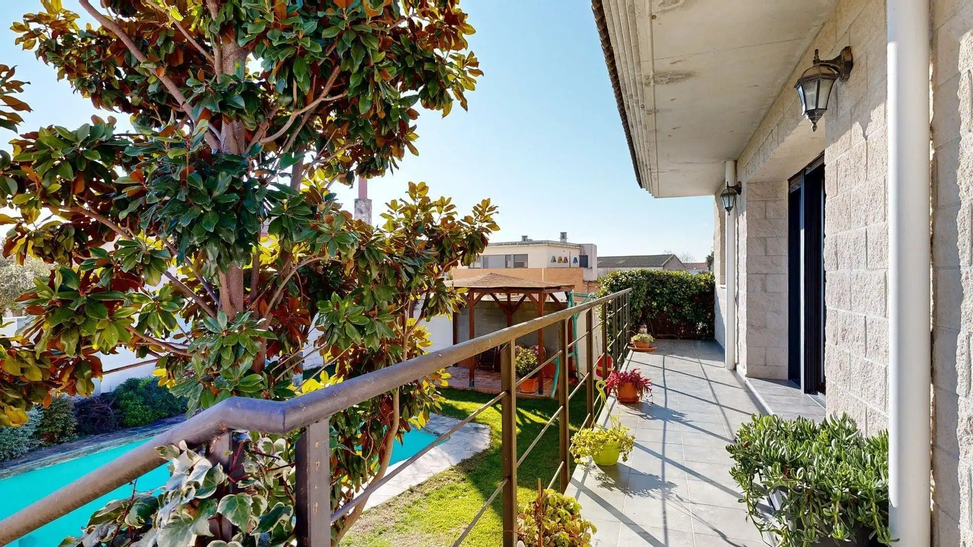 Garten von Haus oder Chalet zum Verkauf in Nuez de Ebro mit Klimaanlage, Heizung und Privatgarten