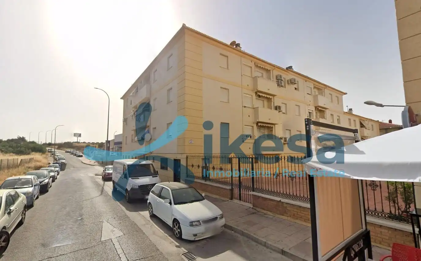 Flat for sale in Juzgados - La Feria