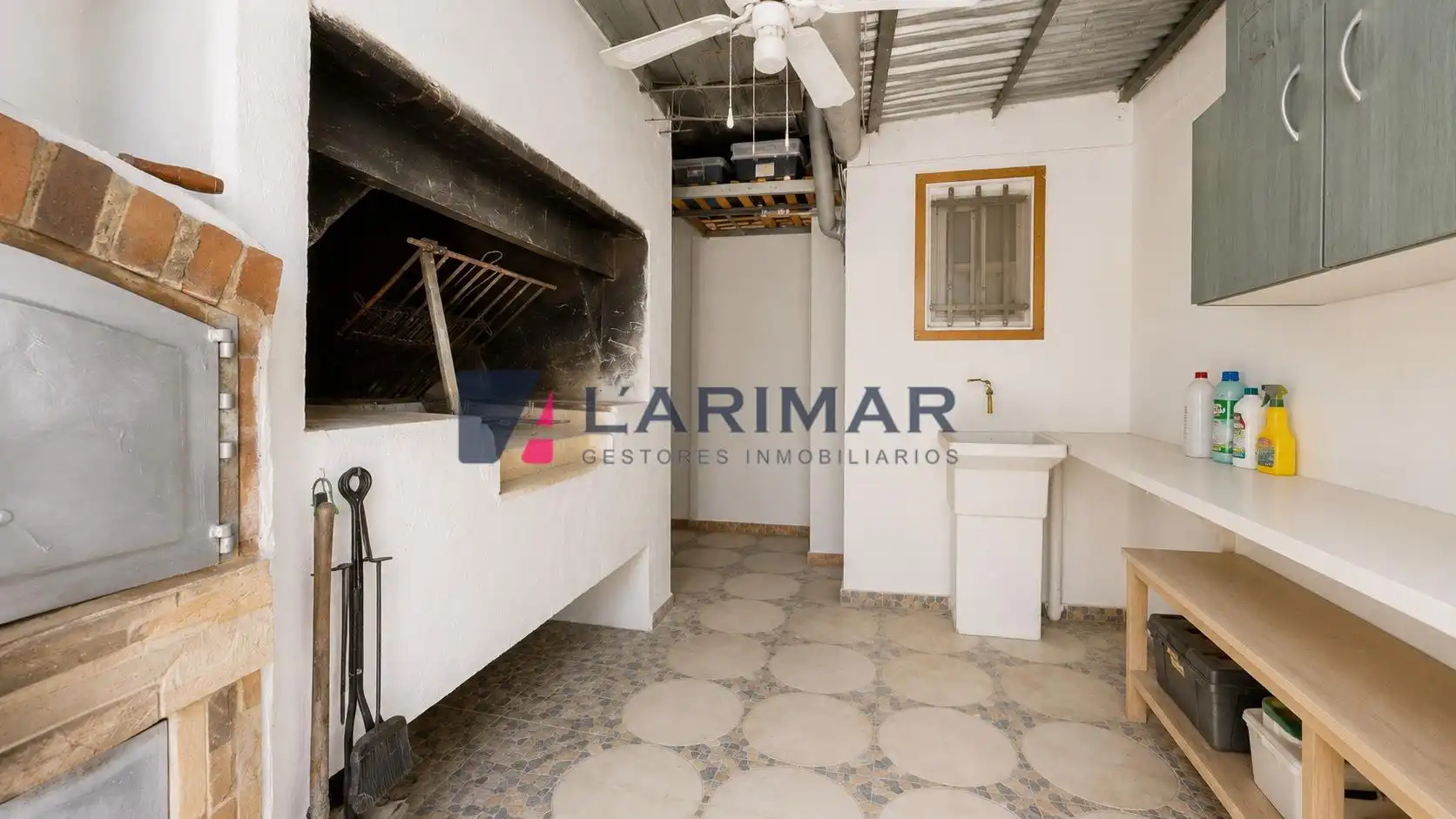 Houses for sale in Aspe  with Air Conditioner, Heating and Private garden