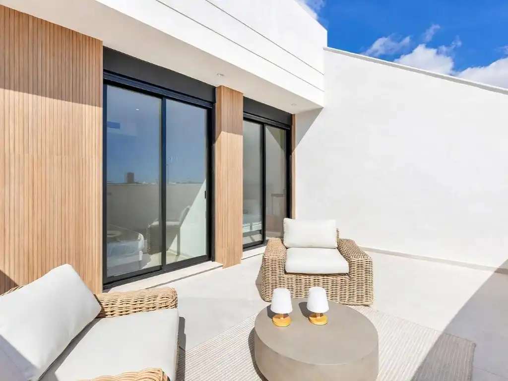 Casa con piscina en venta en Las Lomas de Rame - Bahía Bella, imagen 2