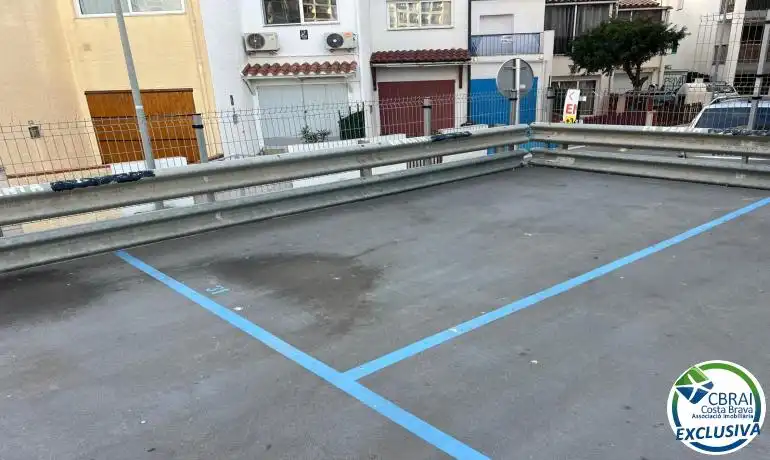 Parkplatz zum Verkauf in Muga - Gran Reserva - Badia, imagen 3