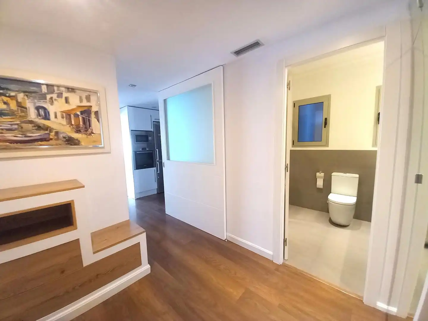Wohnung zur Miete in Barcelona mit Klimaanlage, Heizung und Parkett