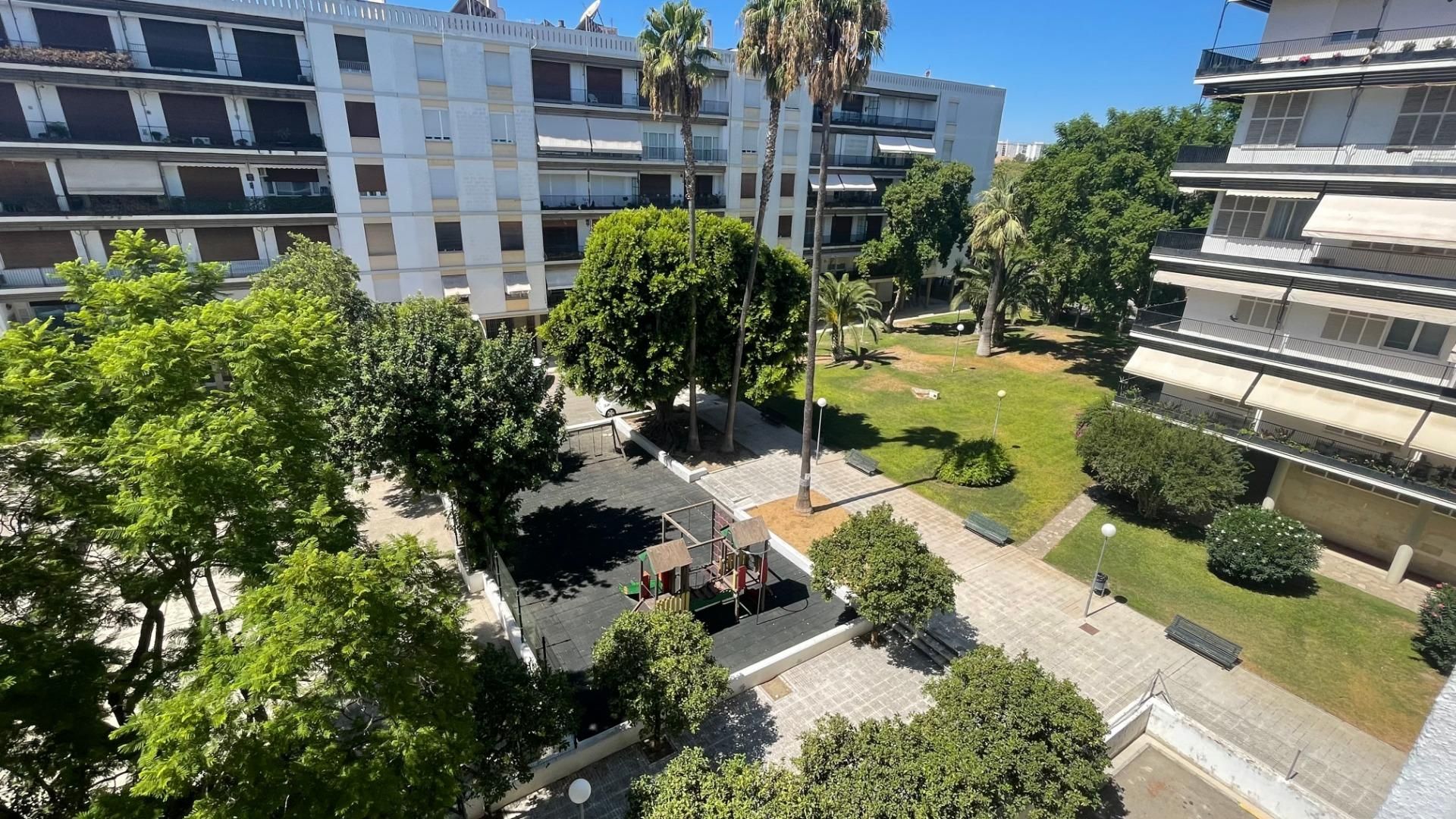 Exterior view of Flat to rent in Jerez de la Frontera  with Air Conditioner, Terrace and Balcony