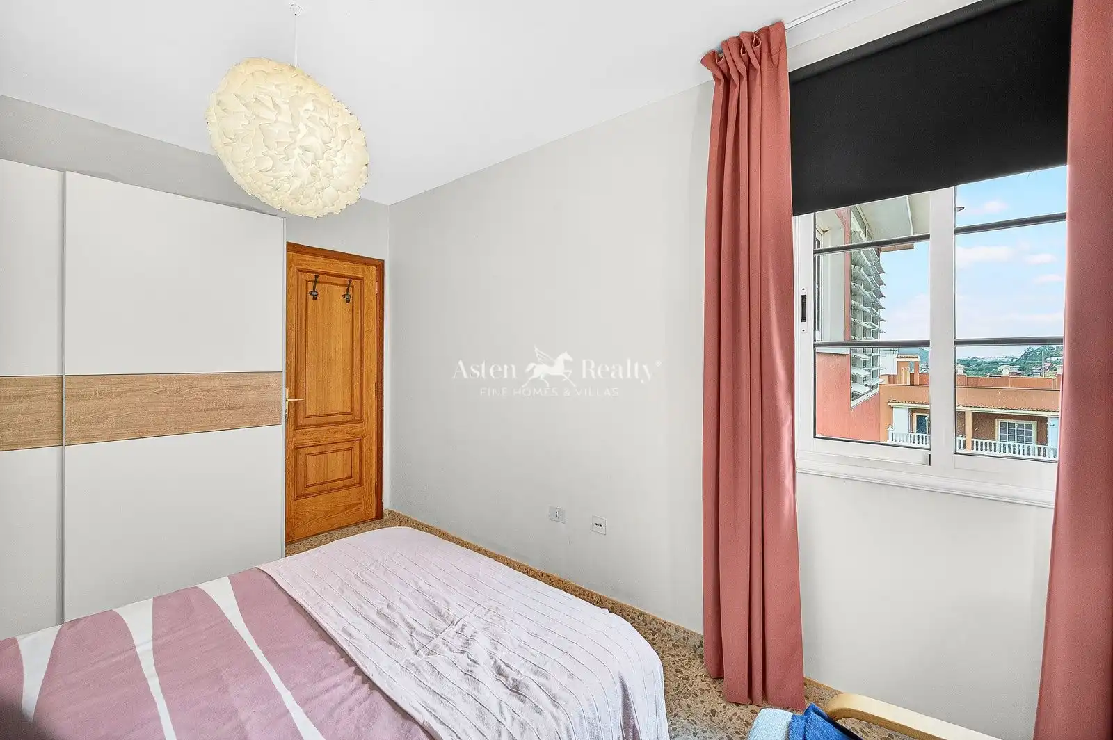 Schlafzimmer von Dachboden zum Verkauf in Los Realejos mit Terrasse